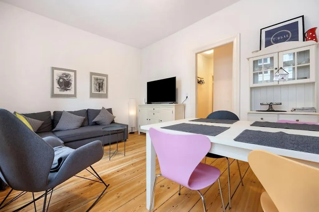 Apartment Wunderschoene 3 Zimmer Wohnung! Hamburg